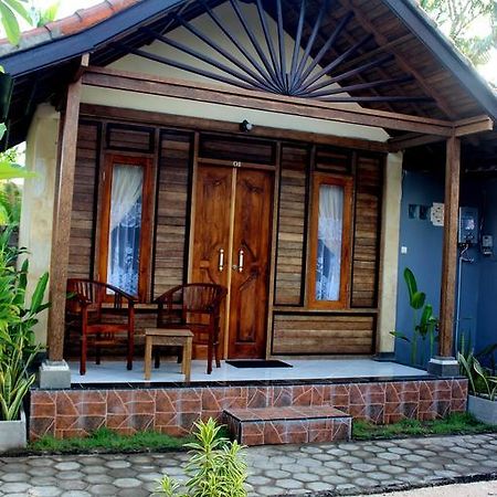 Surya Home Stay Lembongan Quarto foto