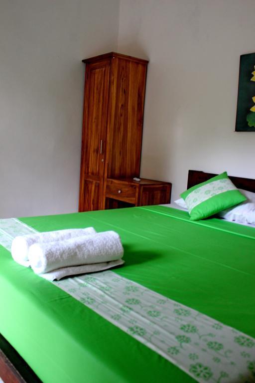 Surya Home Stay Lembongan Quarto foto